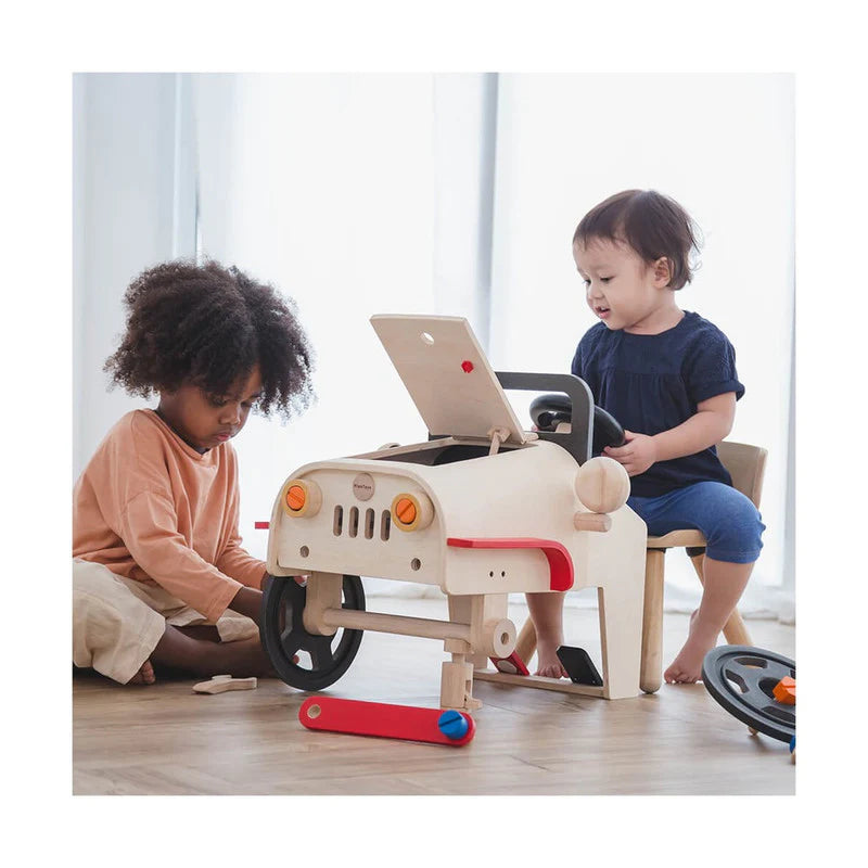 Wooden car motor mechanic set