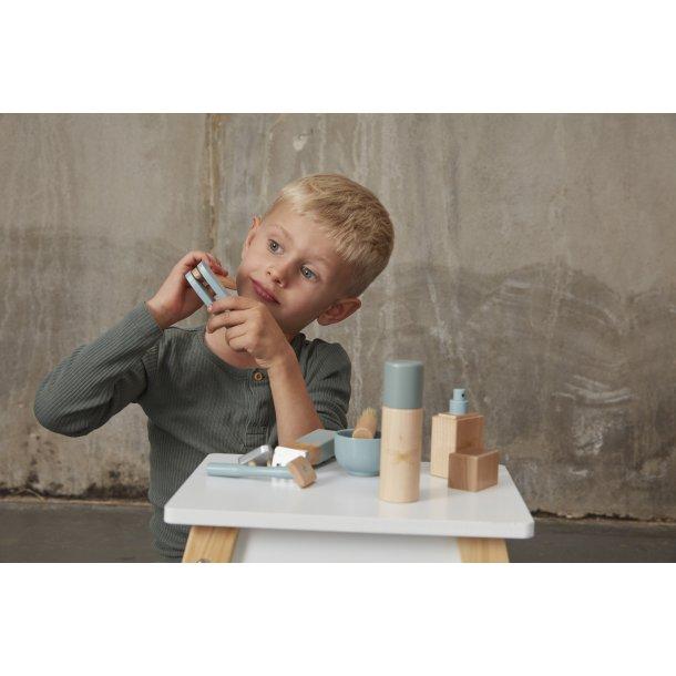 Wooden barber set (8 pieces)