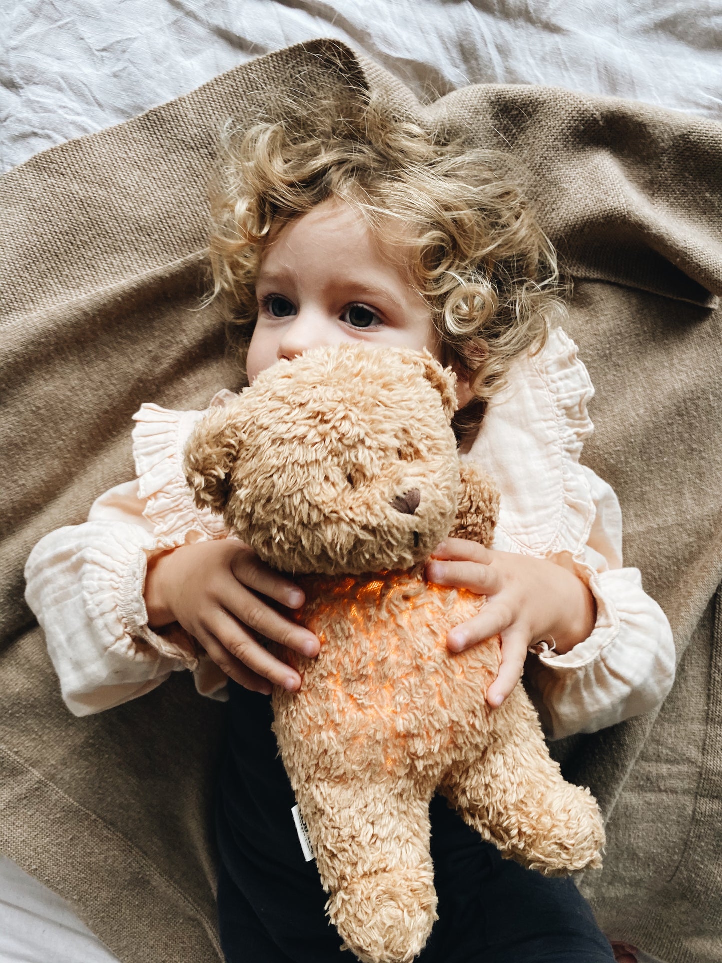 Organic humming bear soft toy and lamp- Cappuccino