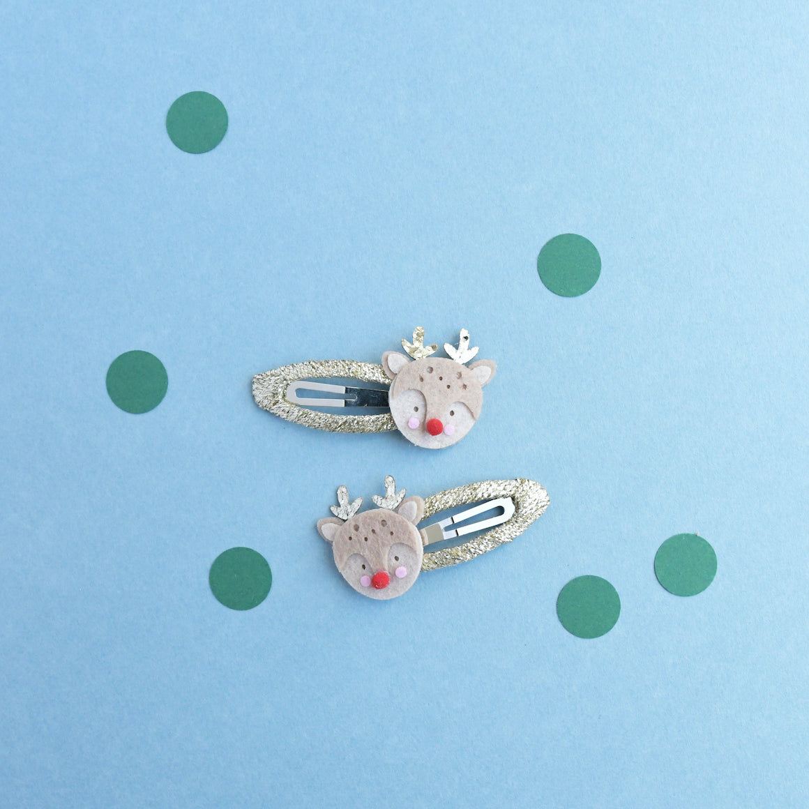 Little reindeer hair clips