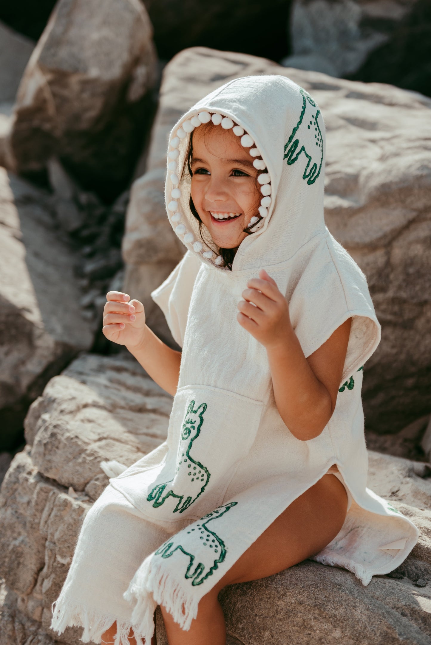 Handprinted cotton kids beach poncho -Ilama green
