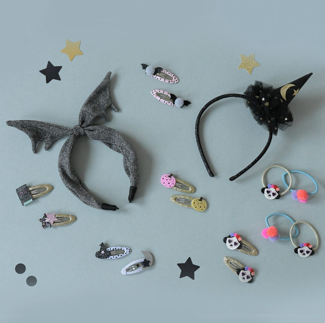 Halloween pom pom bat hairclips