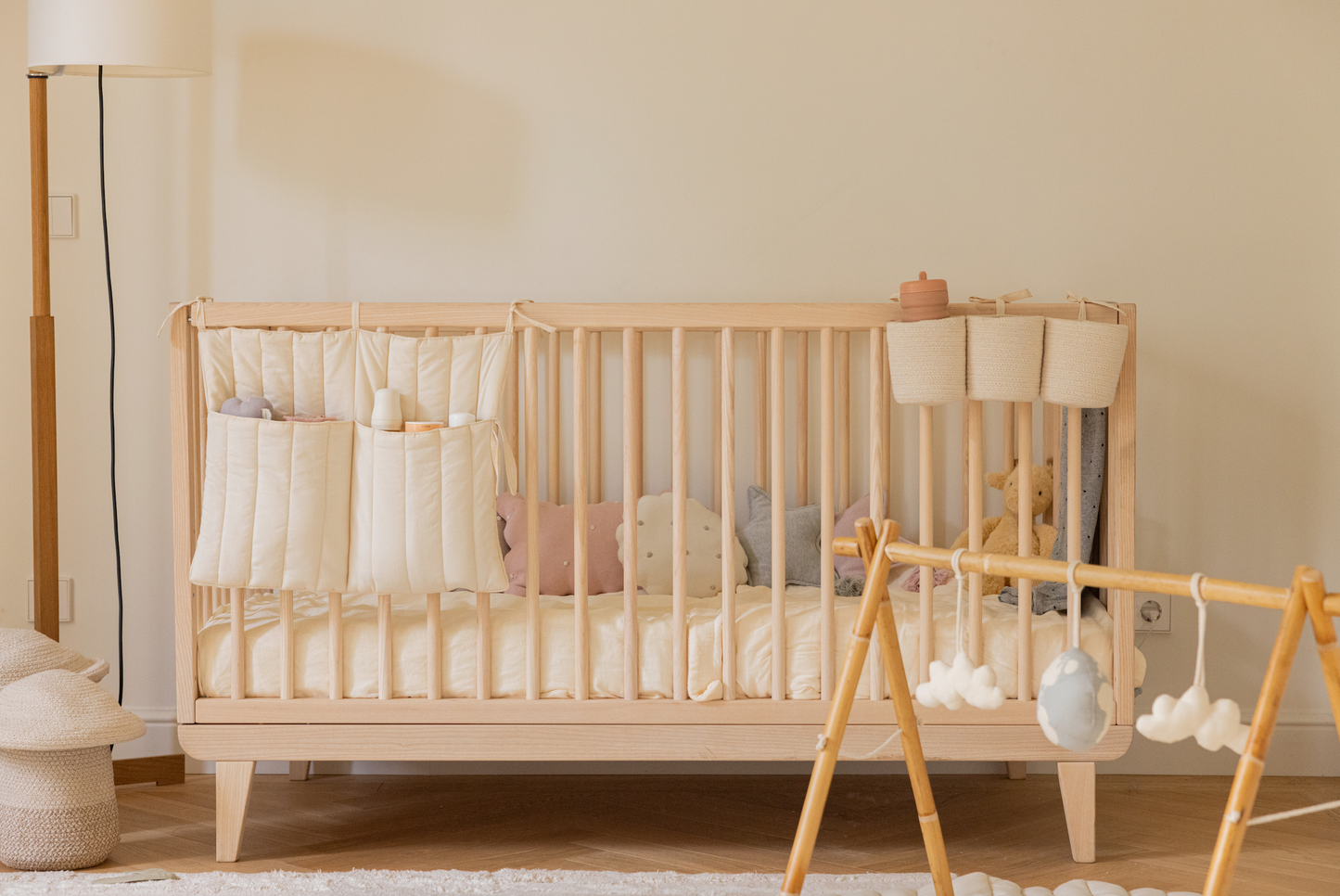 Crib pocket hanger storage- Natural