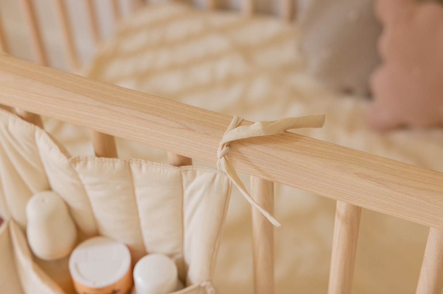 Crib pocket hanger storage- Natural