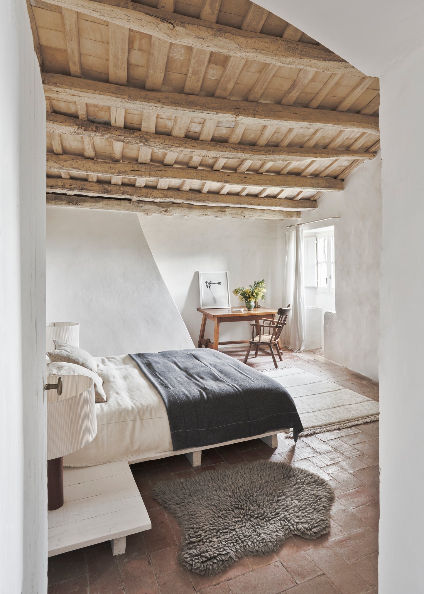 Woolly sheep rug- Grey