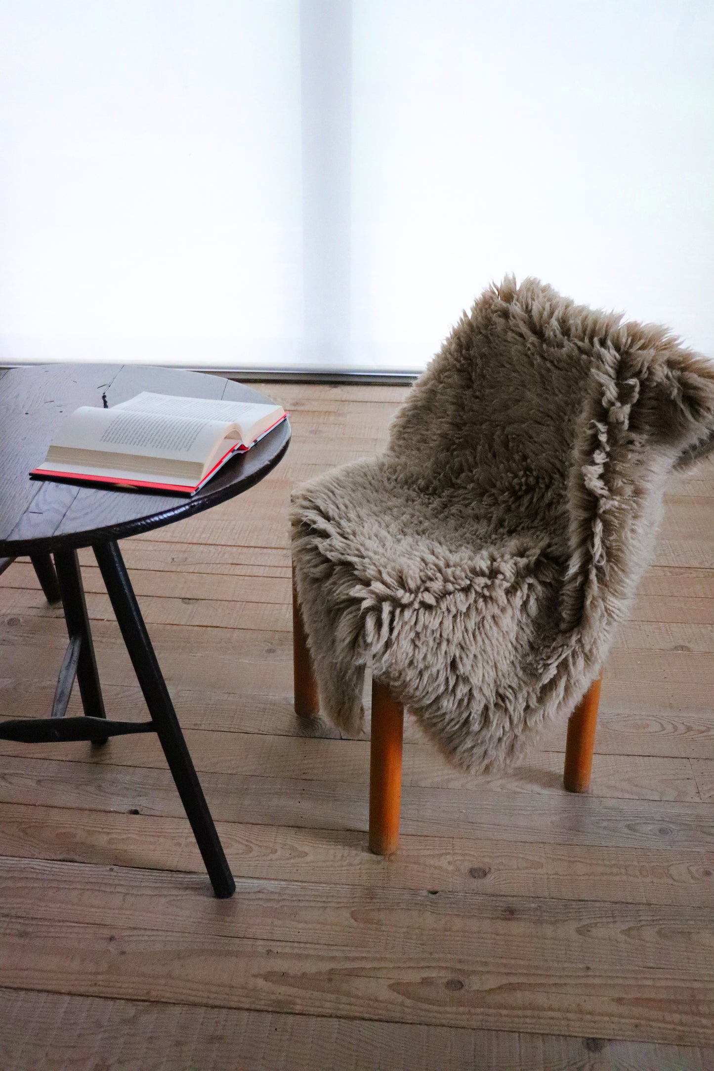 Woolly sheep rug- Grey