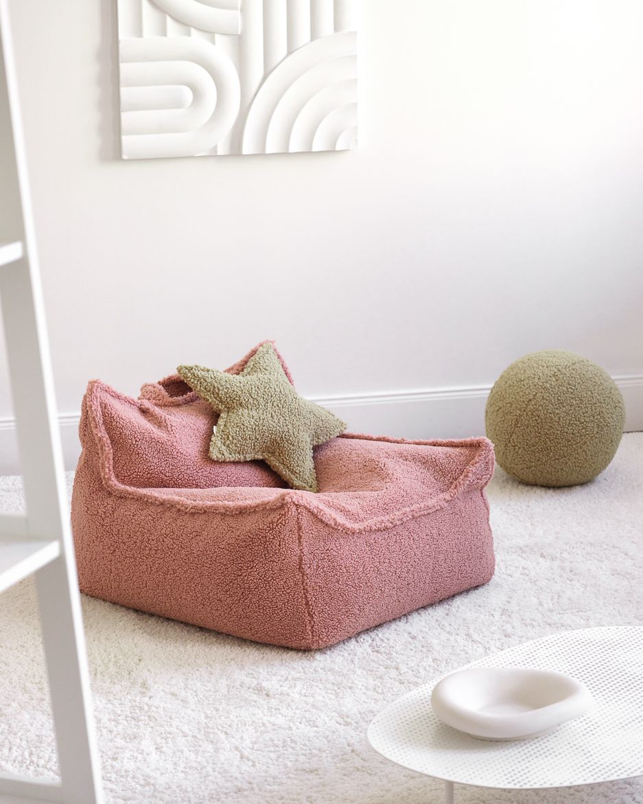 Wigiwama teddy fabric beanbag chair- Guava (Pre-Order)