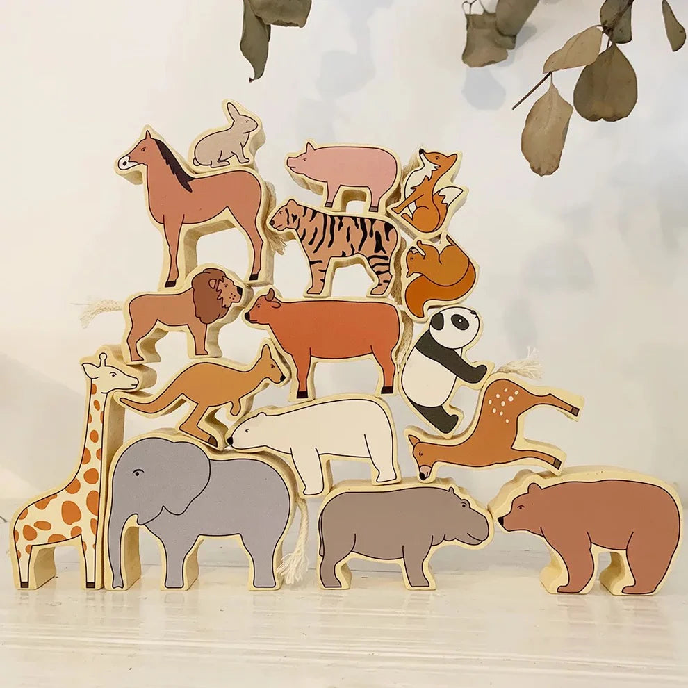 Wooden stackable animals set