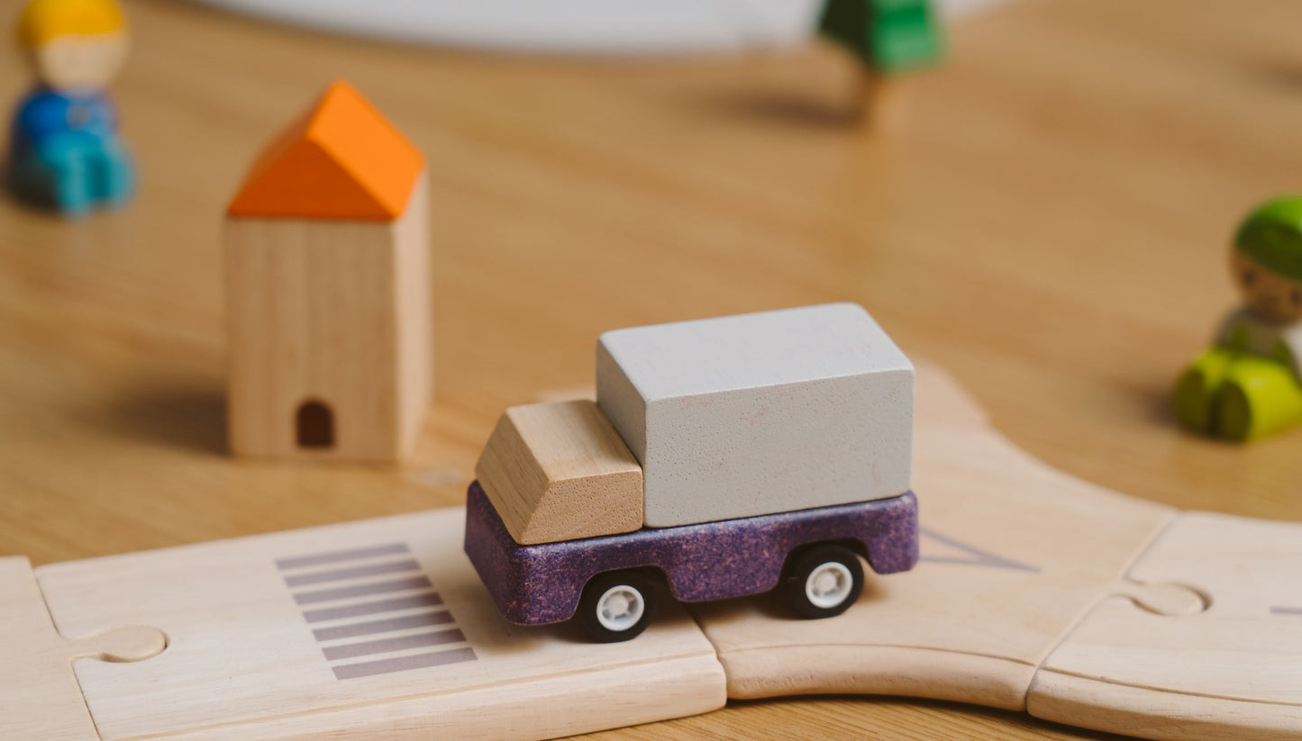 Planworld wooden vehicles set of 5