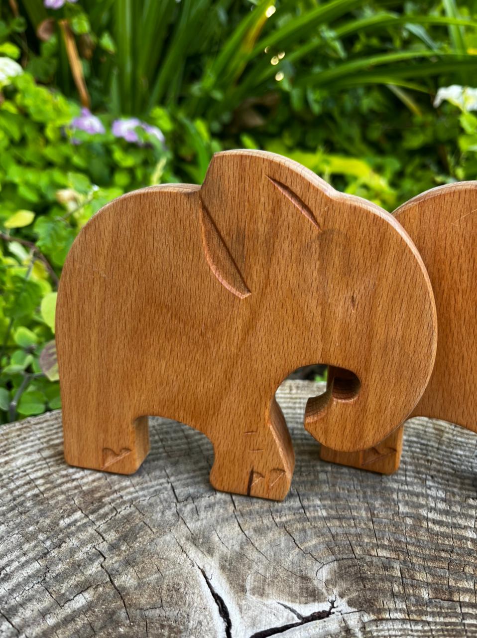 Wooden Elephant and Giraffe animals set