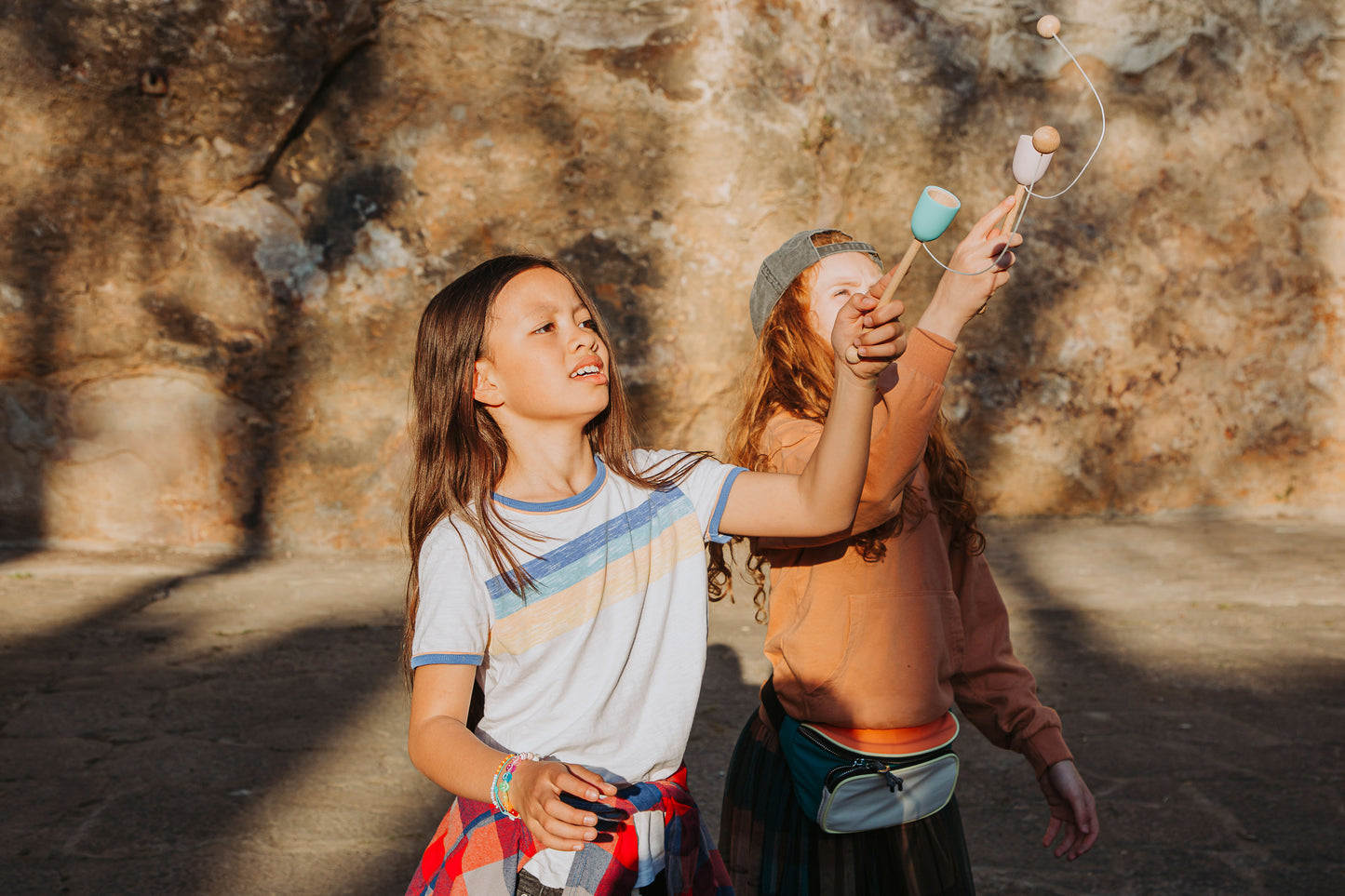 Wooden cup and ball - Grey