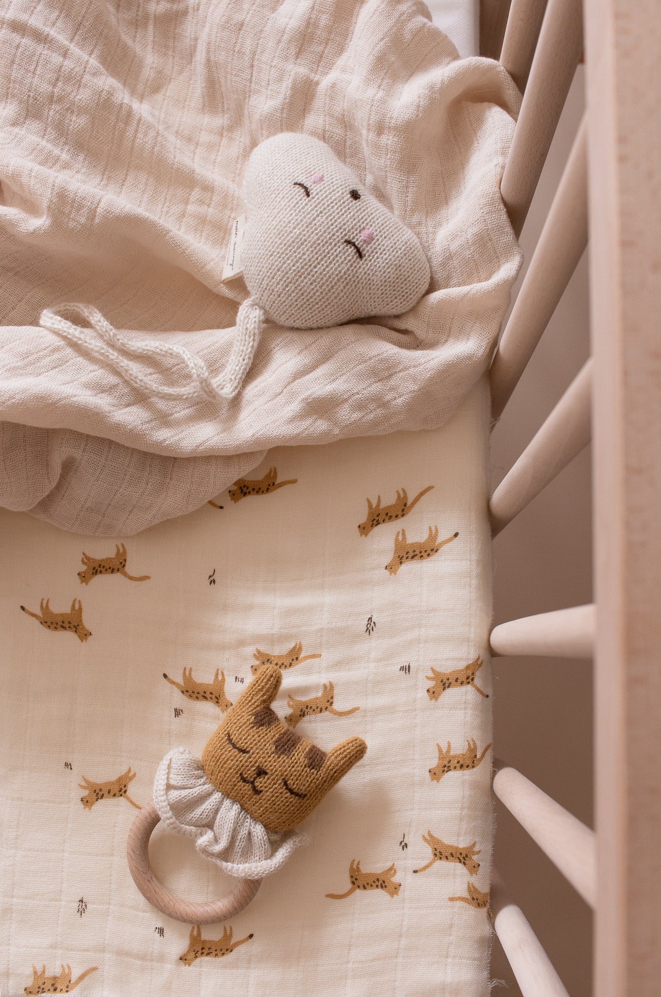 Alpaca wool Tiger baby teething wooden ring