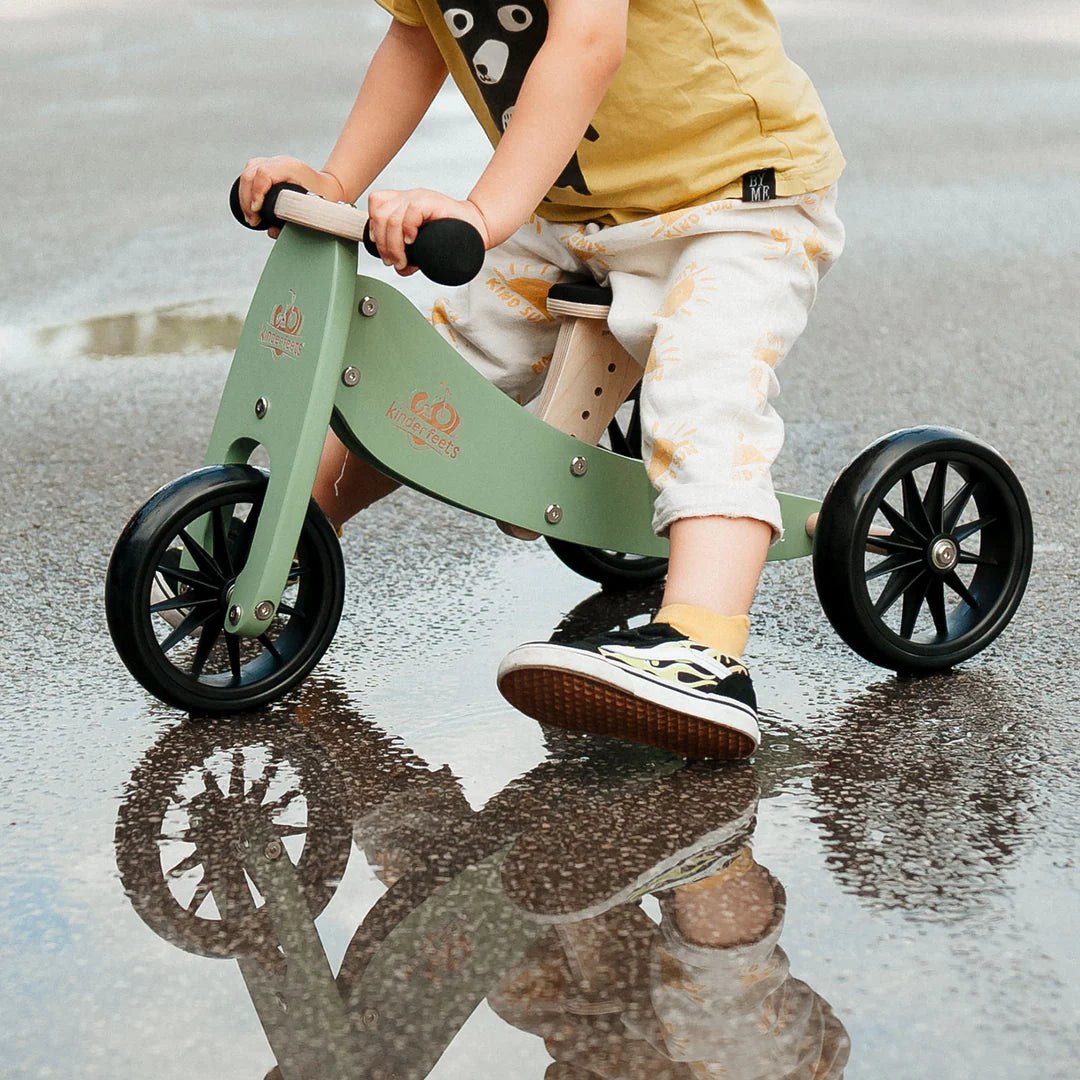 2-in-1 Tiny Tot tricycle & balance bike - Sage