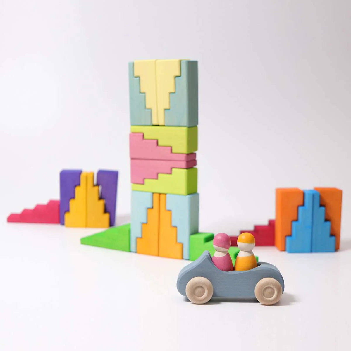 Grimm's stepped roofs rainbow