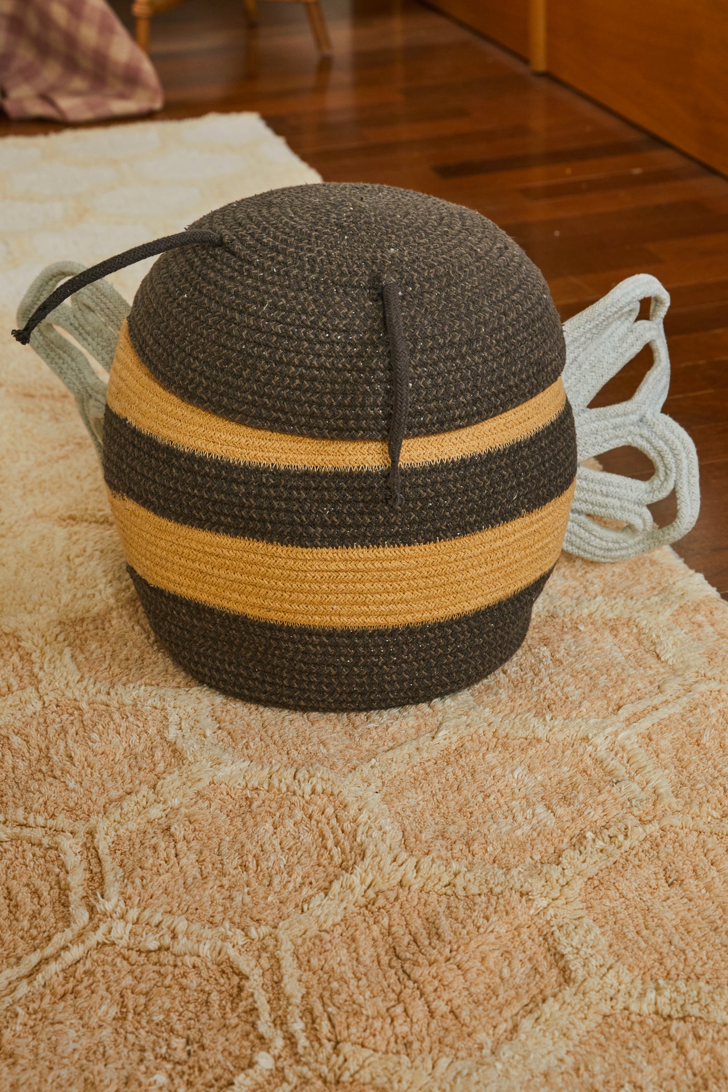 Mama Bee storage basket