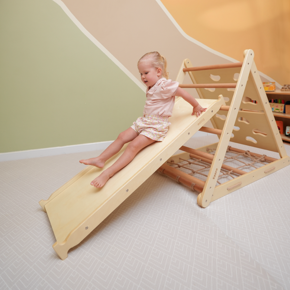 Triple wooden climbing triangle pikler with rock ramp/slide - Natural