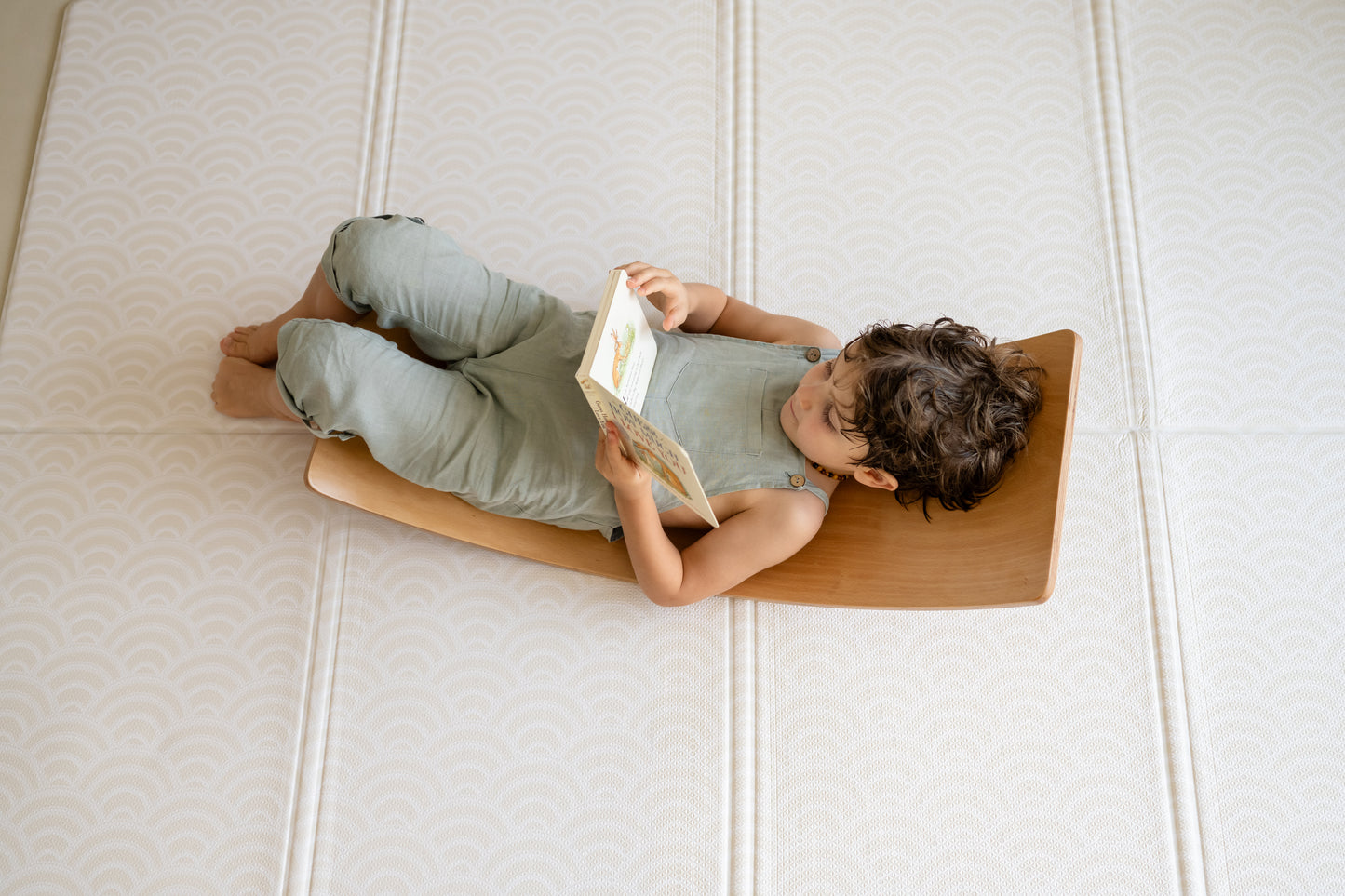 Foldable kids playmat- Precious Pearl