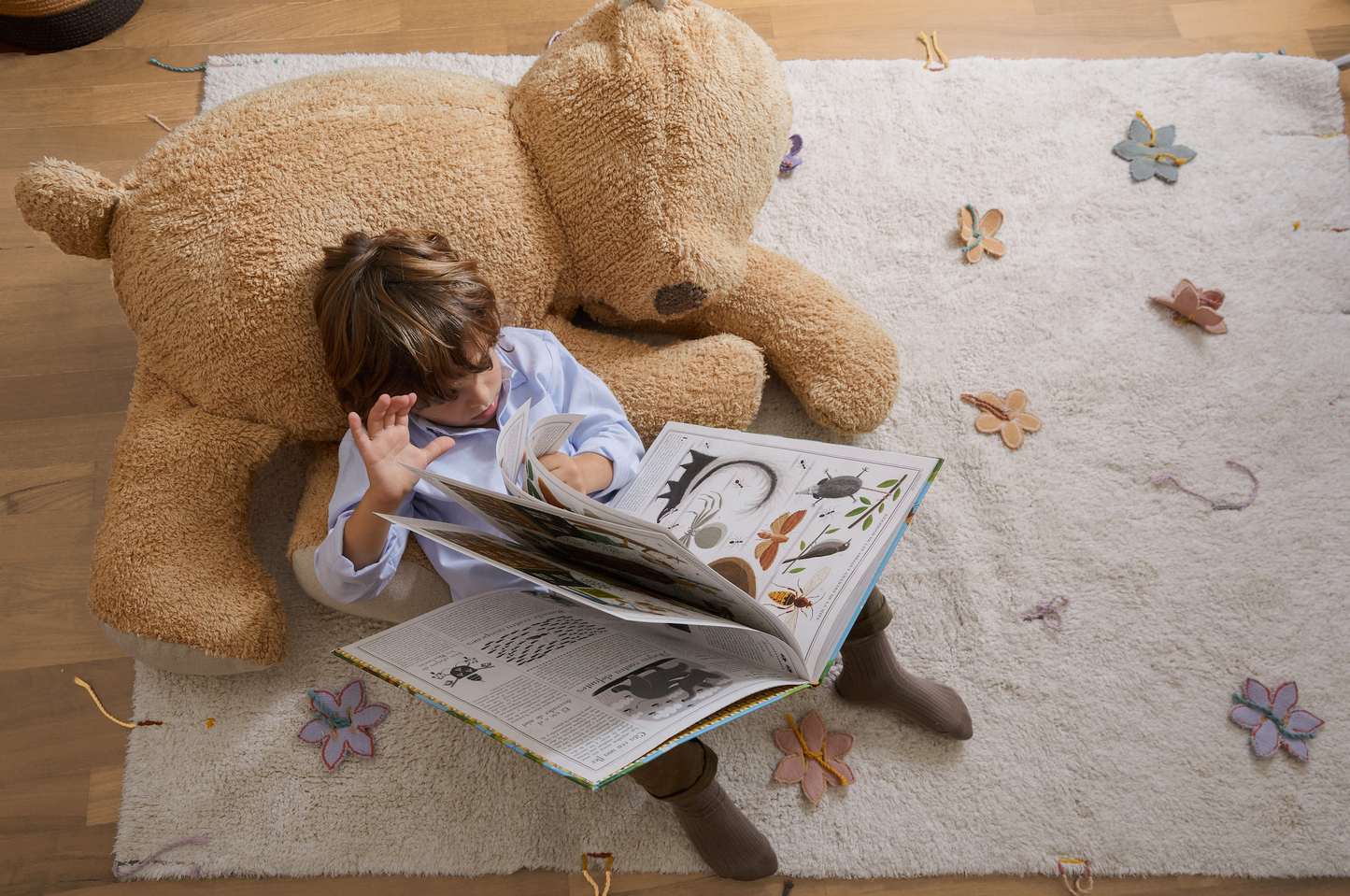 Wildflower washable kids rug