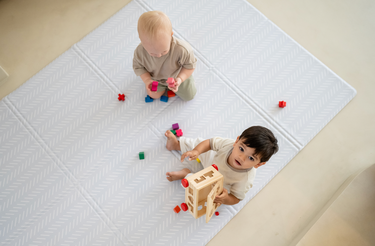 Foldable kids playmat- Mirage