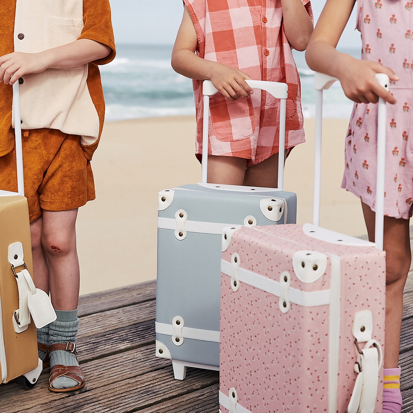 See-Ya suitcase - Pink Daisies
