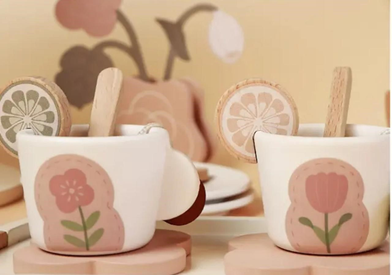 Wooden tea play set