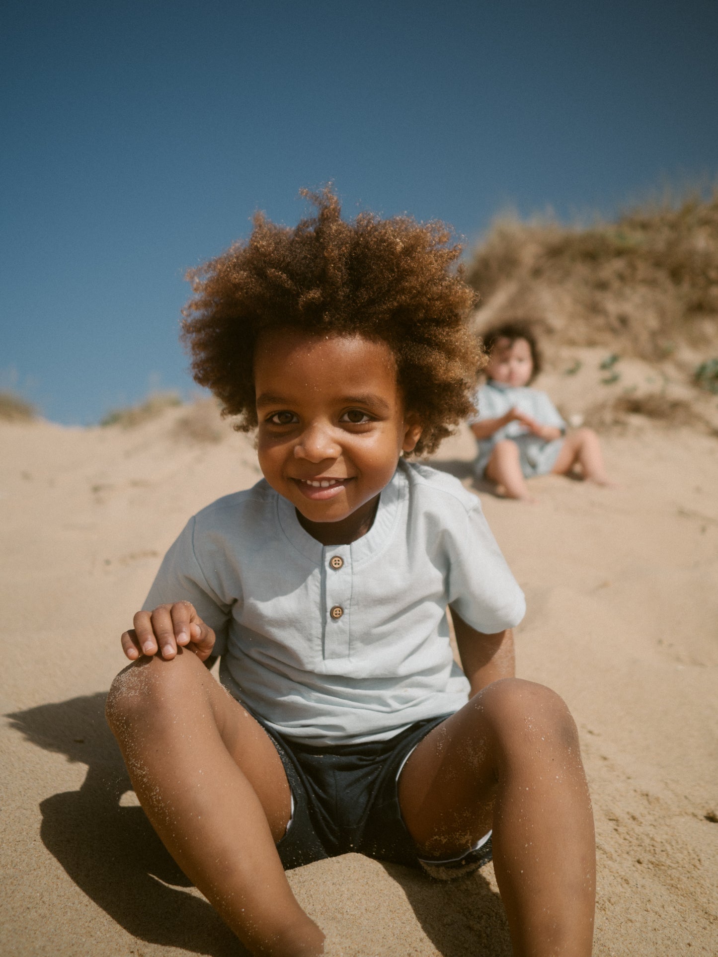 Oak navy blue linen shorts- Naval