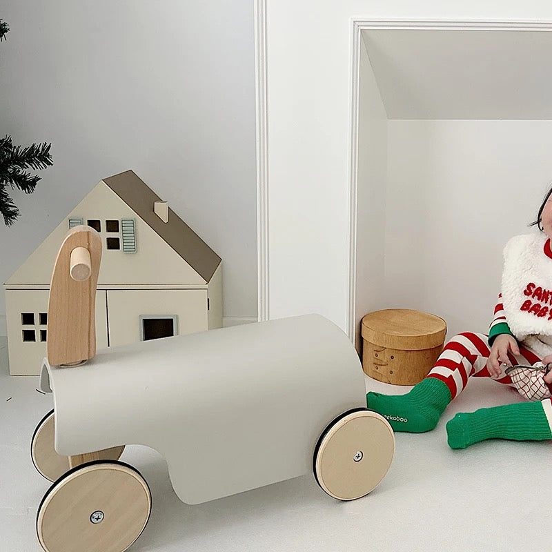 Ride-on wooden balance car - White