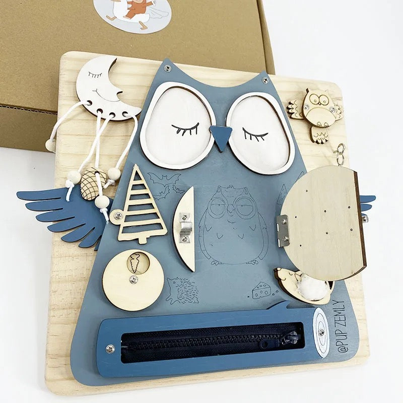 Mrs Owl wooden busy board - Blue