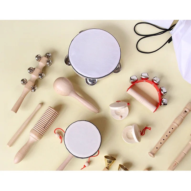 Wooden musical instruments set