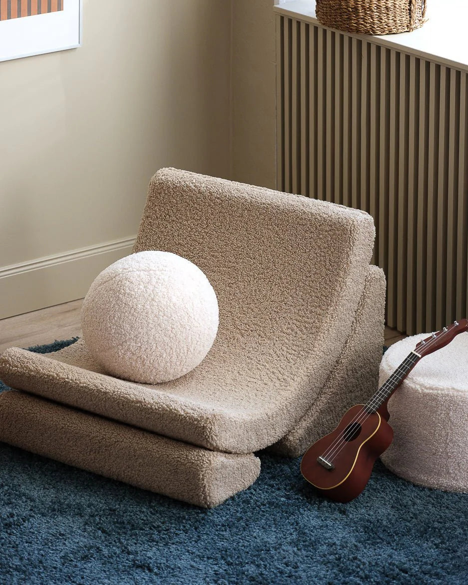 Wigiwama moon chair- Biscuit (Pre-order)