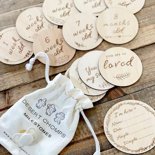 Baby wooden milestone cards