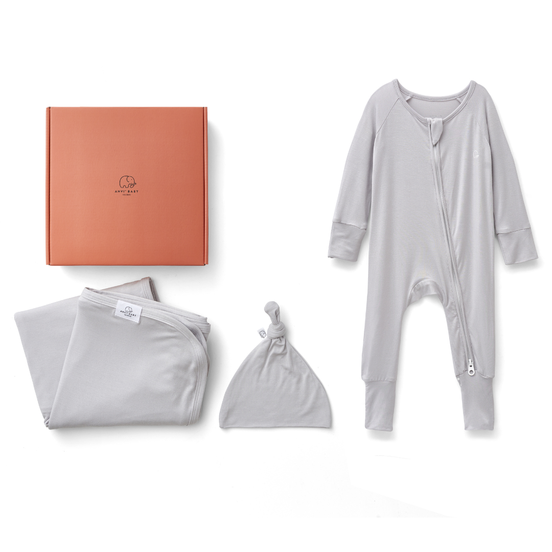 Bamboo swaddle & sleepsuit baby gift box set - Grey