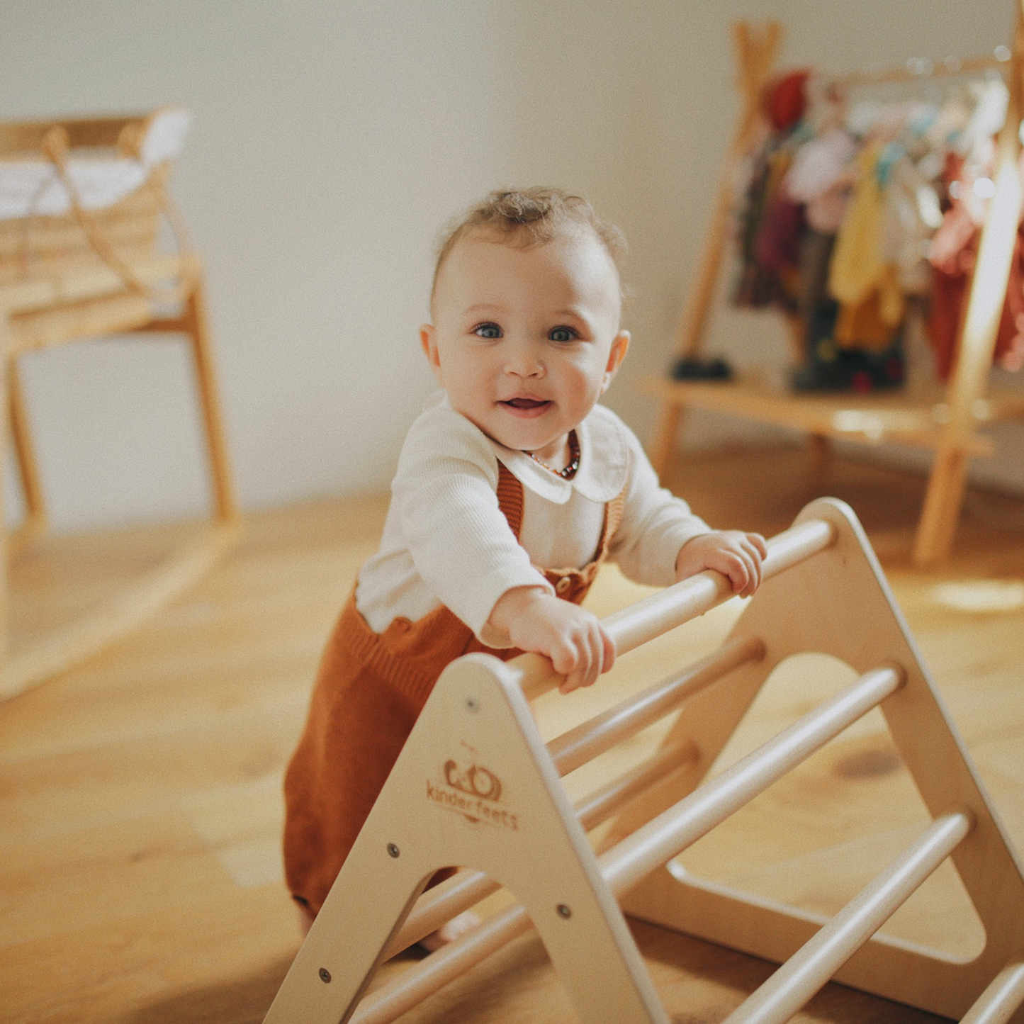 Wooden pikler climber triangle frame-SMALL