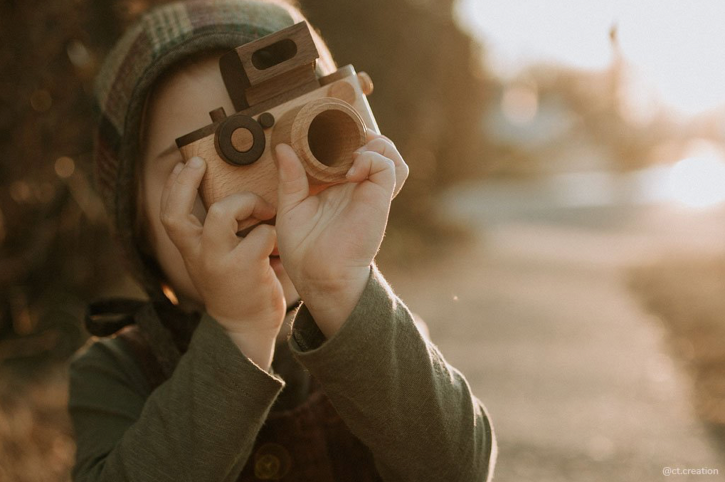 35MM vintage style wooden toy camera