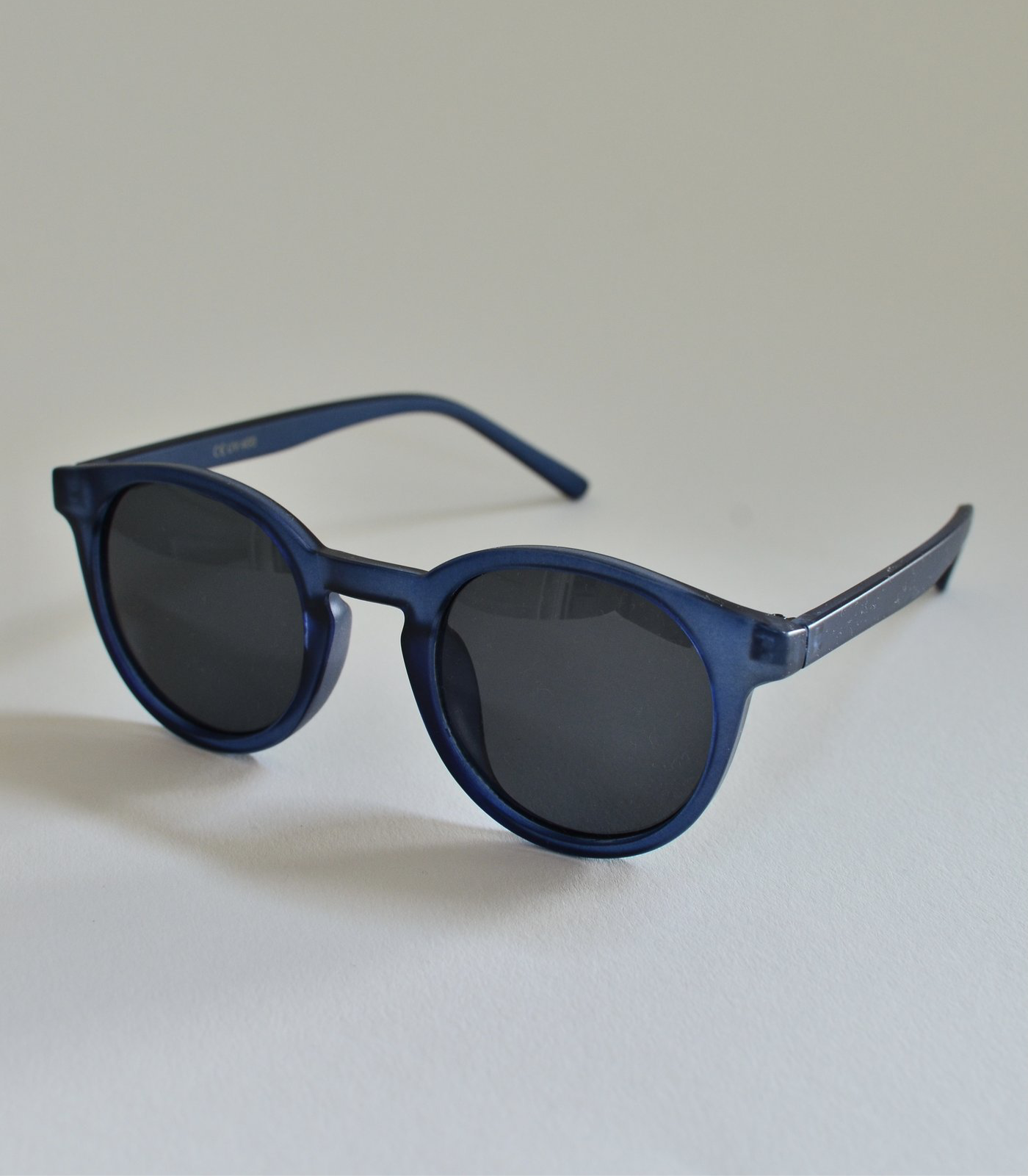 Kids recycled plastic retro style blue sunglasses