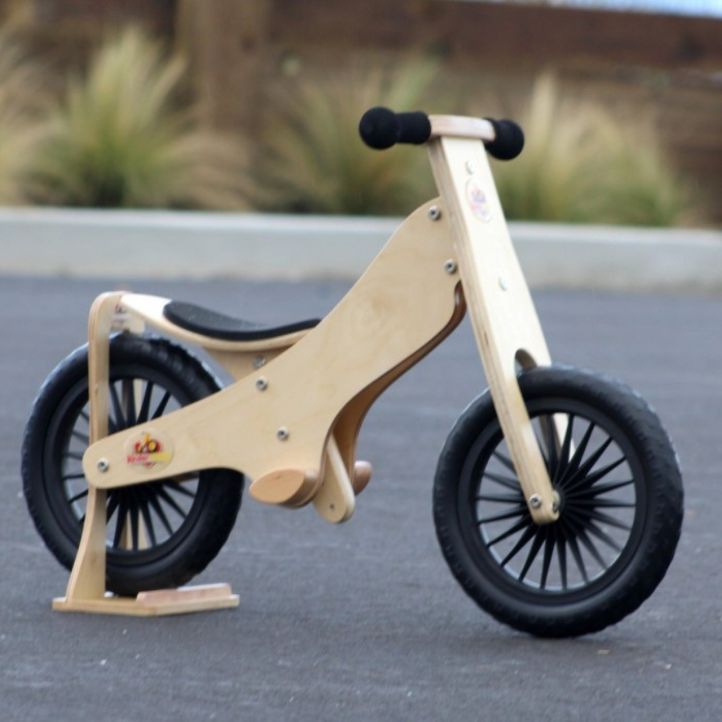 Kinderfeets wooden bike stand
