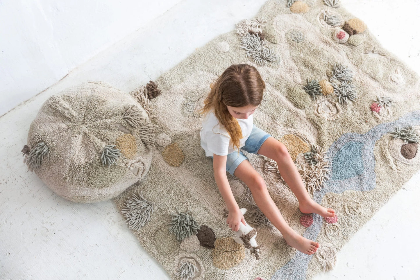 Washable play rug - Path of nature