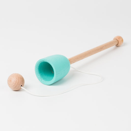 Wooden cup and ball - Mint