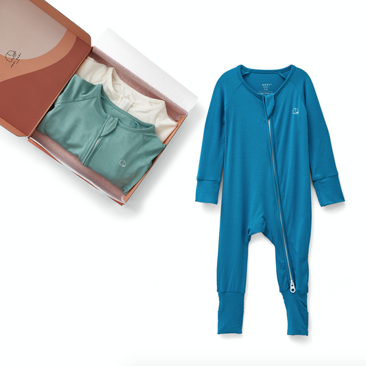 Baby gift set of 3 bamboo zipper sleepsuits -Green/White/Blue